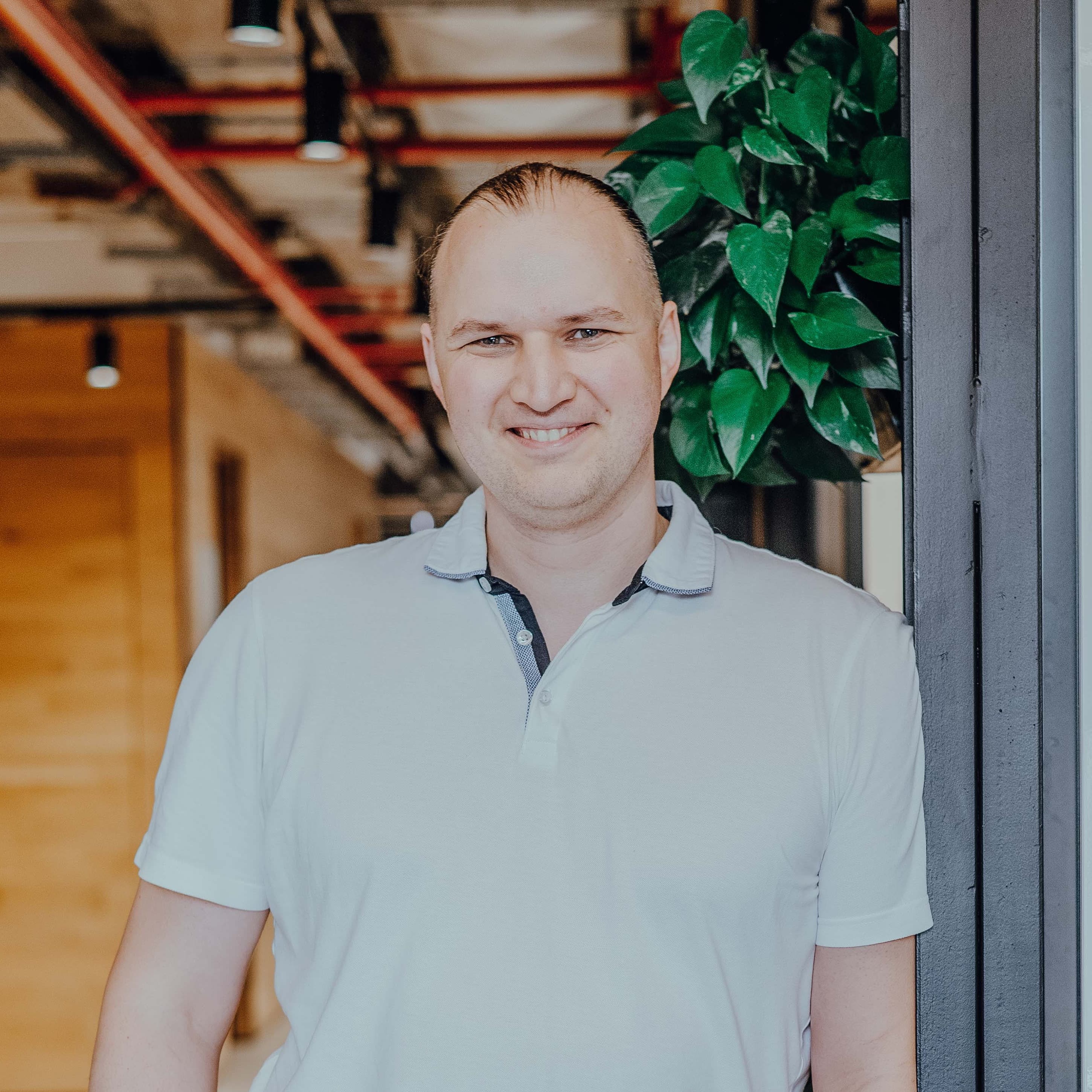 Анатолий Панов
