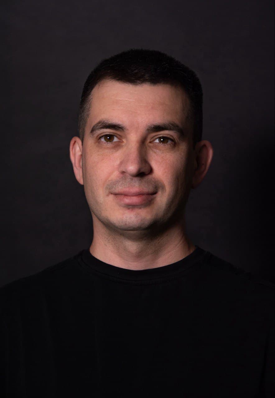 Юрий Власов